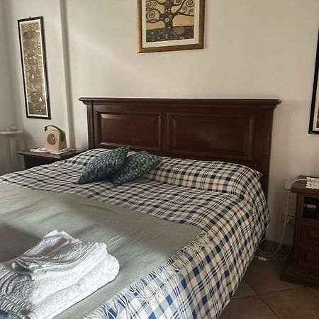 Il Giardino Di Emilia - Intero Appartamento In Villa Con Giardino Privato E Piscina Estiva Pontirolo Nuovo Экстерьер фото